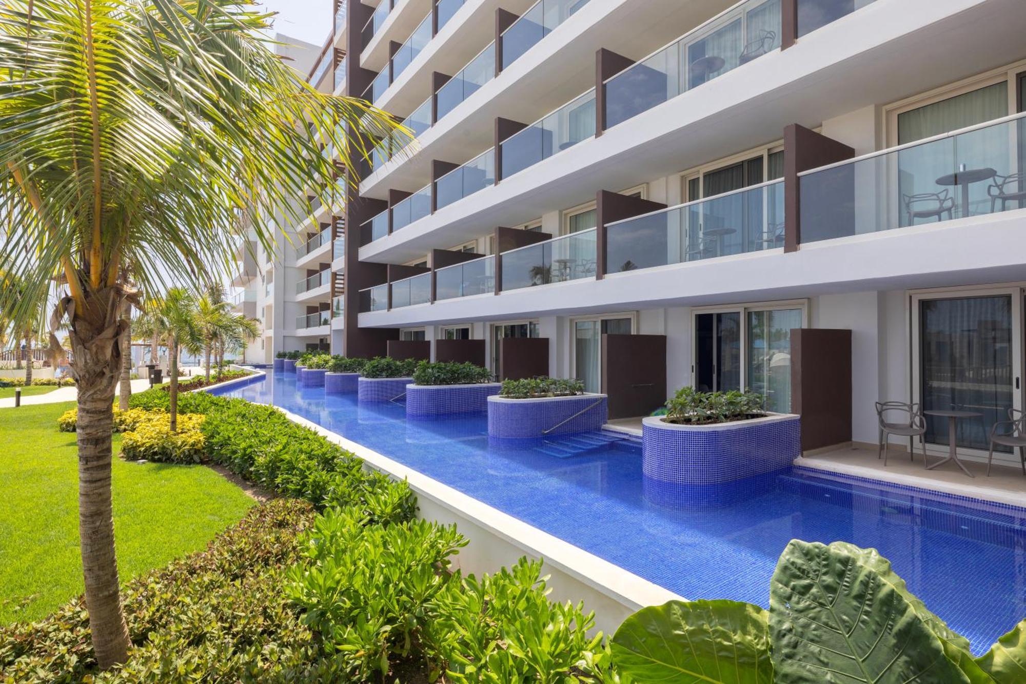 Royalton Splash Riviera Cancun, An Autograph Collection All-Inclusive Resort Puerto Morelos Extérieur photo